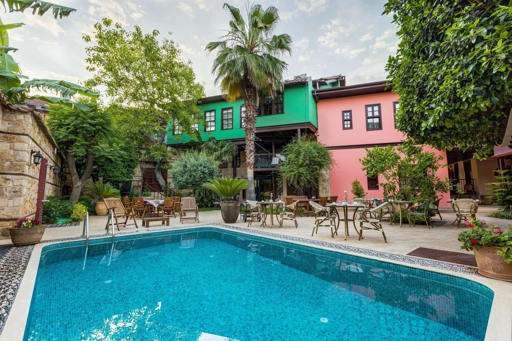 Delight Deluxe Kaucuk Hotel (Adults Only) Αττάλεια Εξωτερικό φωτογραφία