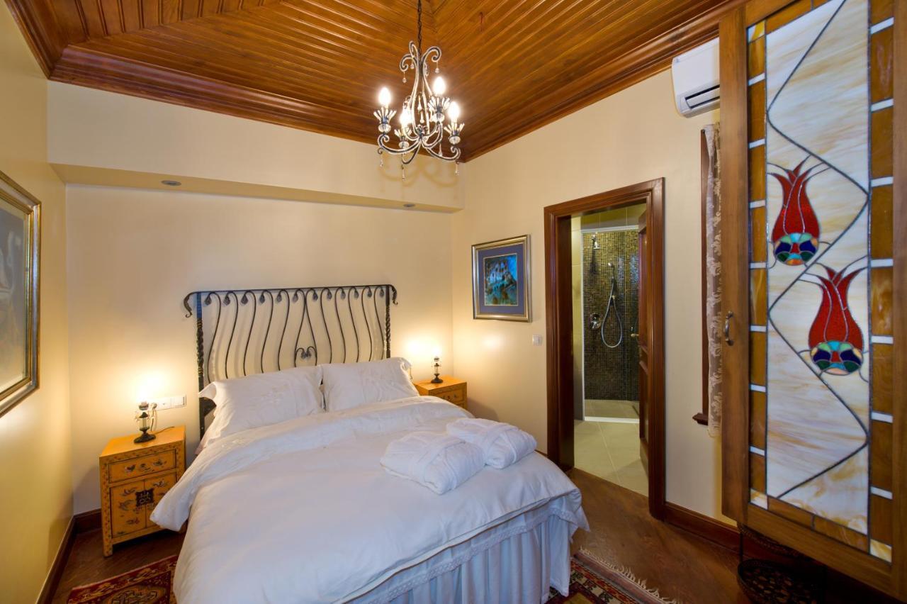 Delight Deluxe Kaucuk Hotel (Adults Only) Αττάλεια Δωμάτιο φωτογραφία